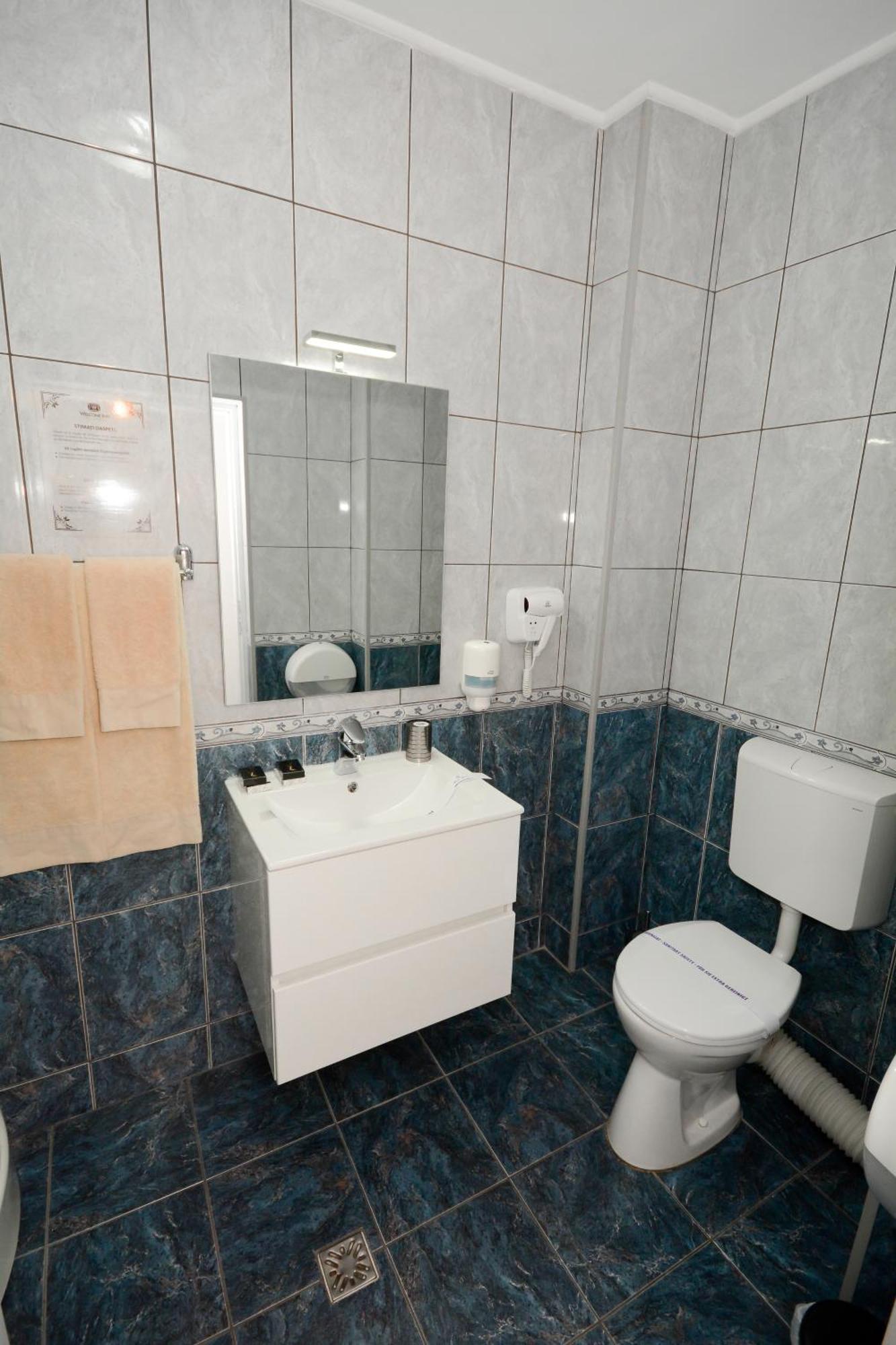 Hotel Andre'S Craiova Luaran gambar