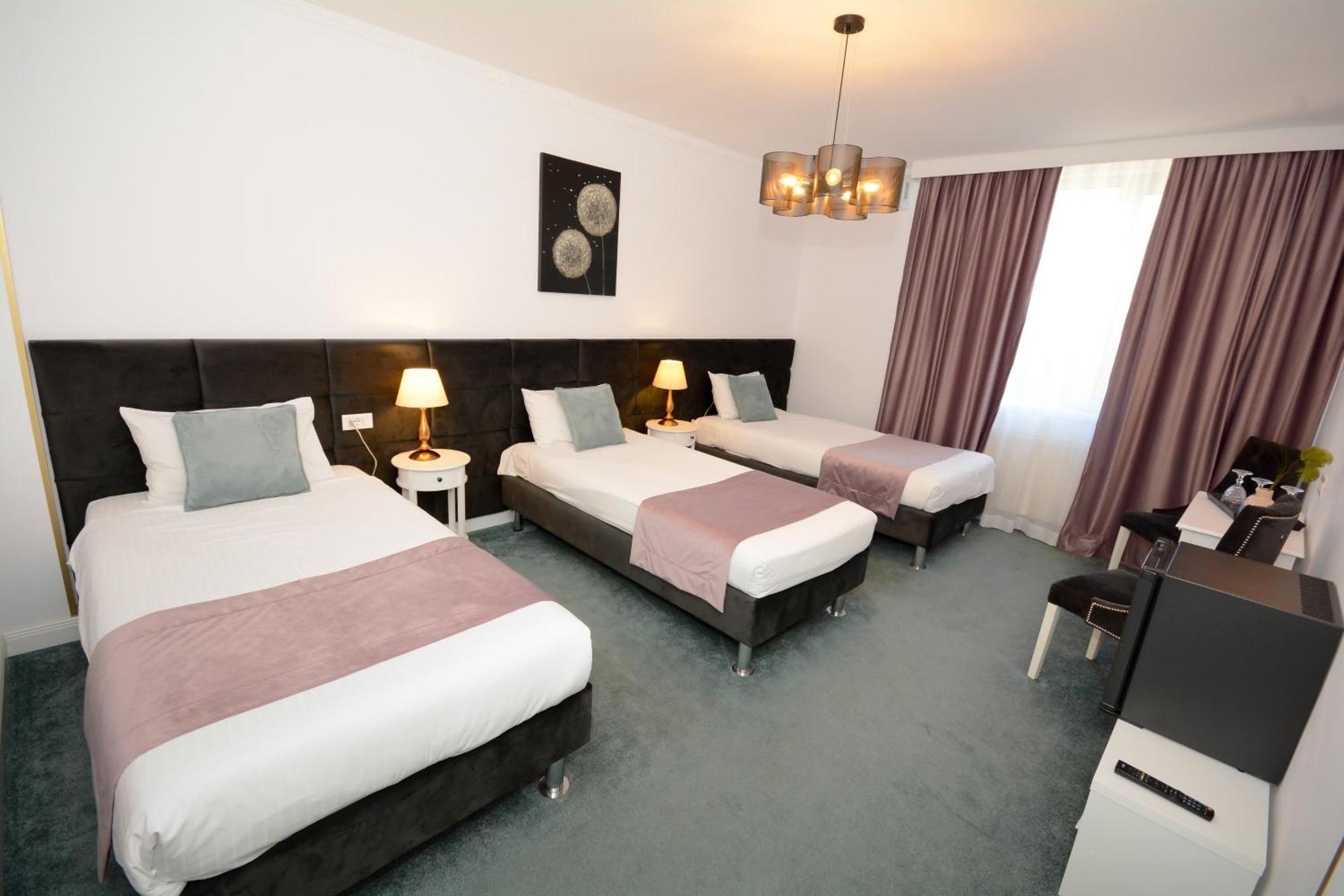 Hotel Andre'S Craiova Luaran gambar