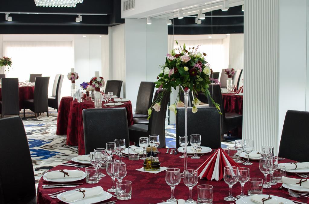 Hotel Andre'S Craiova Luaran gambar